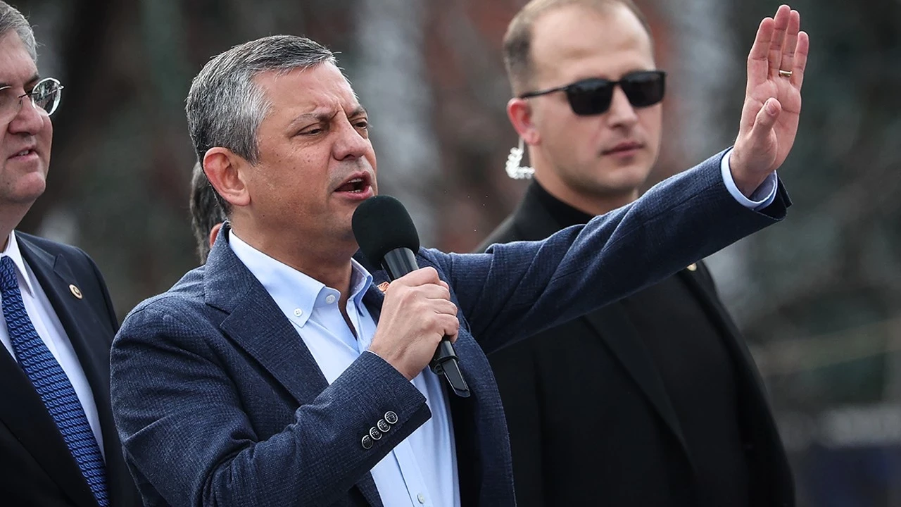 Özgür Özel’den dikkat çeken çıkış: “Ara seçim için Manisa’dan başlayabiliriz”